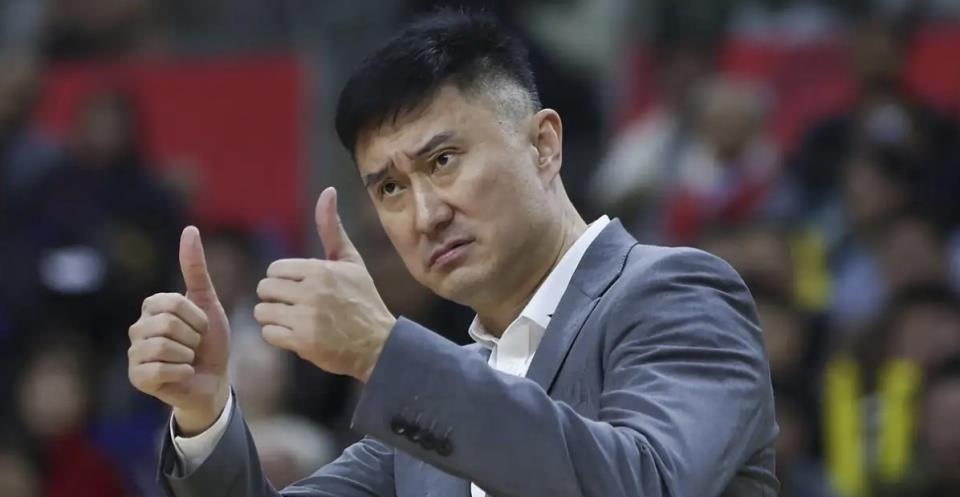 篮板或是队, 徐昕战术地
