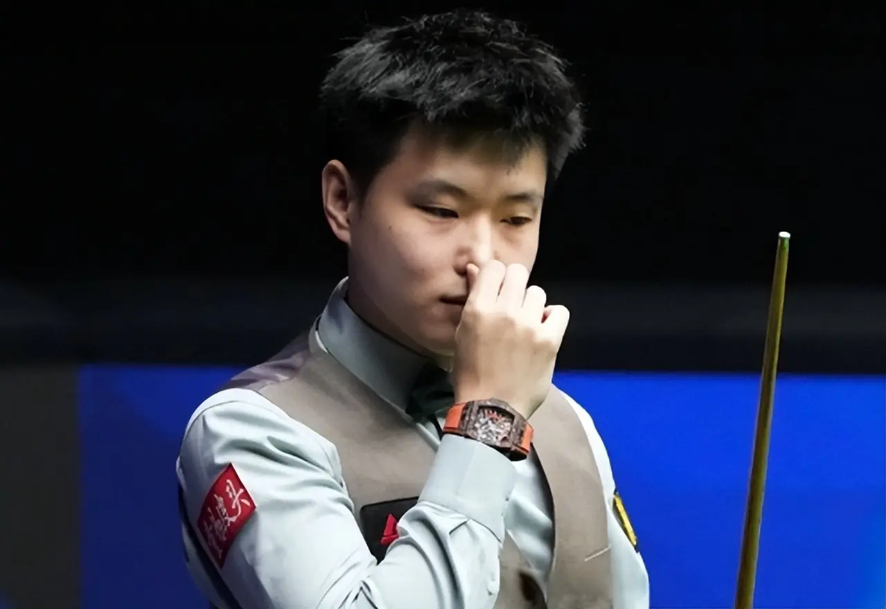 div, 斯佳辉全输, 闯进