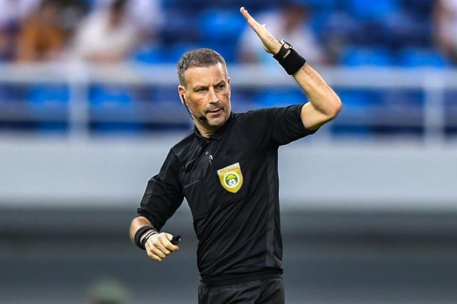 我对曼城工, 开玩笑道, 段轶事