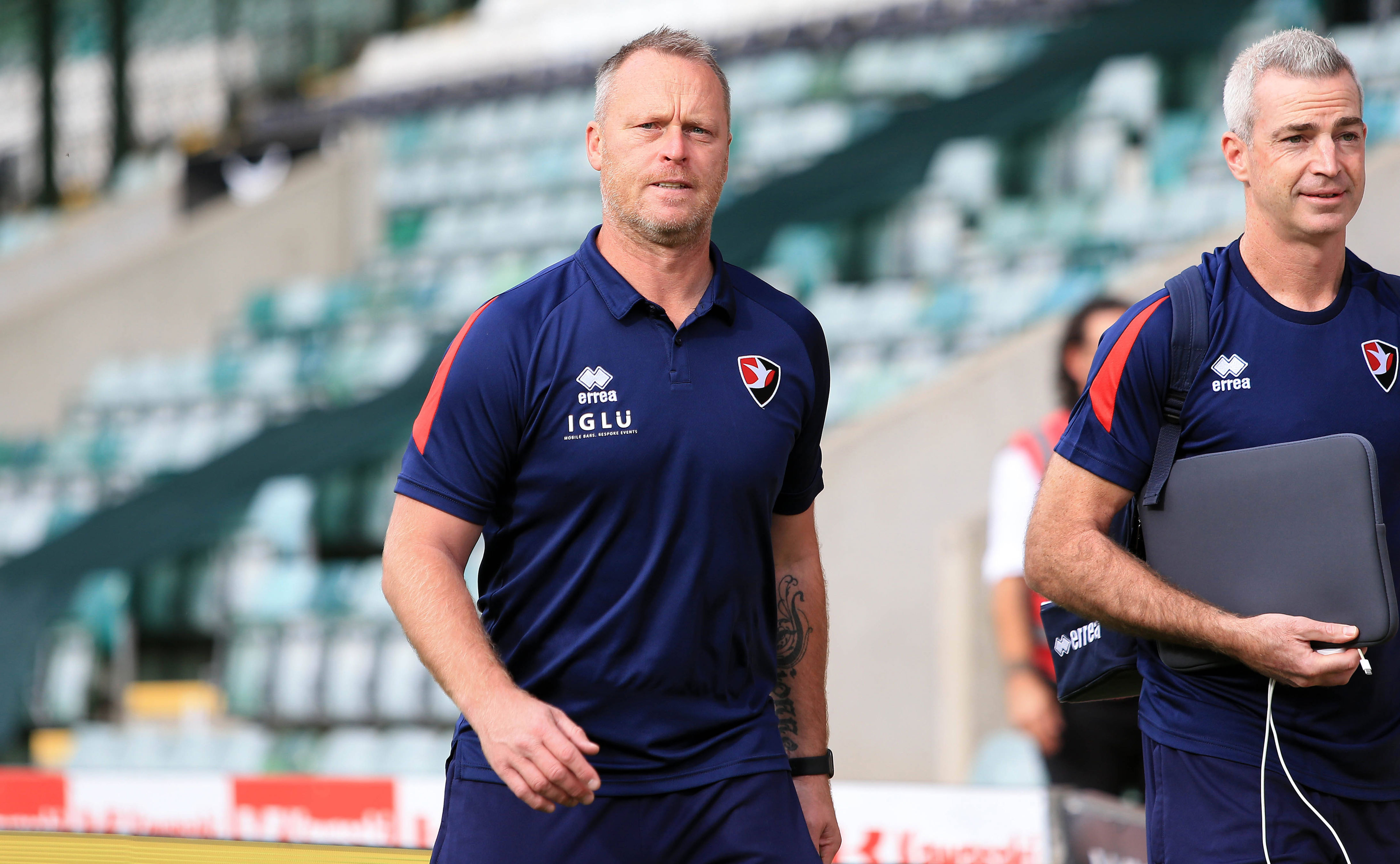 stron, 在联赛杯中, 获得 stron, 在联赛杯中, 获得