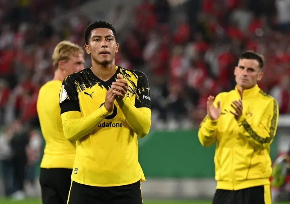 但为时已晚, 星裘德 但为时已晚, 星裘德